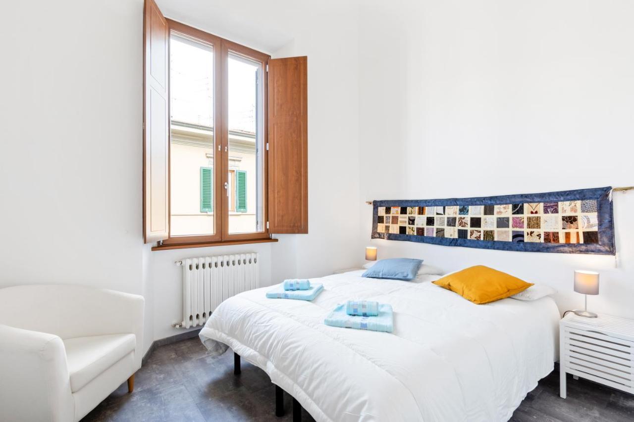 Piazza Alberti Apartment With Terrace ฟลอเรนซ์ ภายนอก รูปภาพ